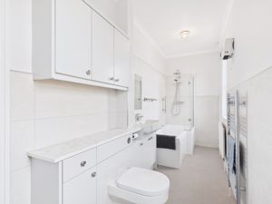 Bathroom- click for photo gallery